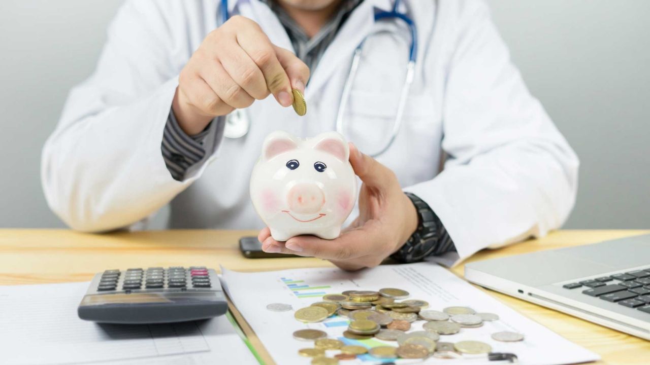 ¿Se pueden deducir gastos médicos en tu declaración anual?